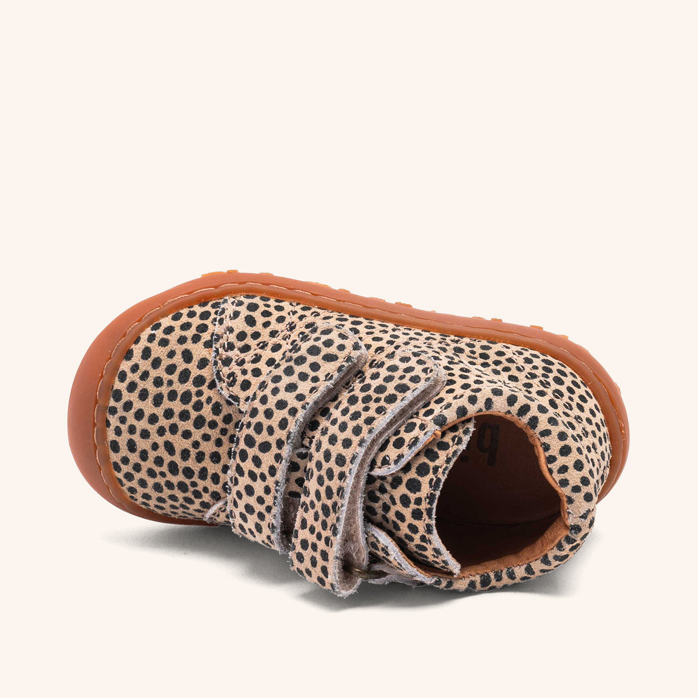 bisgaard barefoot hale v black dots