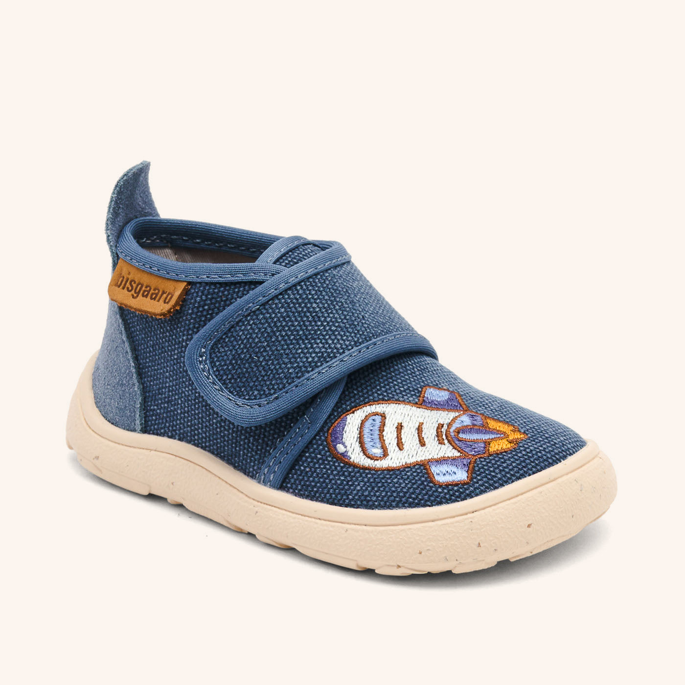 bisgaard barefoot basic to the moon