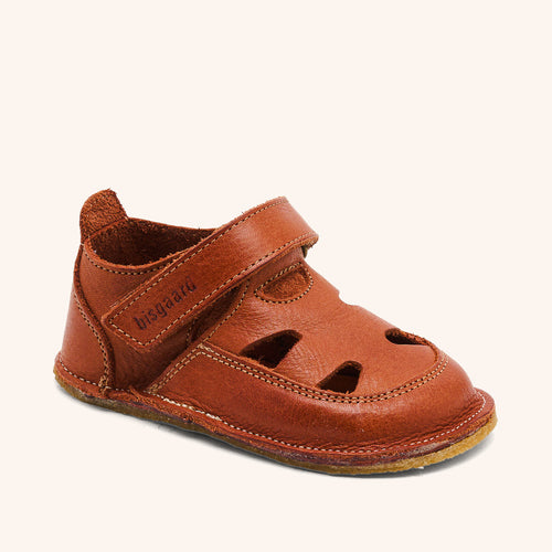 bisgaard barefoot beannie cognac