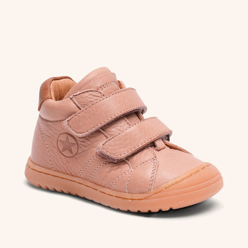 bisgaard thor v nude