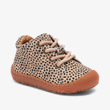 bisgaard barefoot hale l black dots
