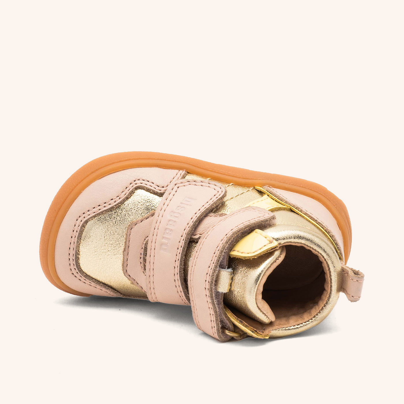 bisgaard barefoot becky nude