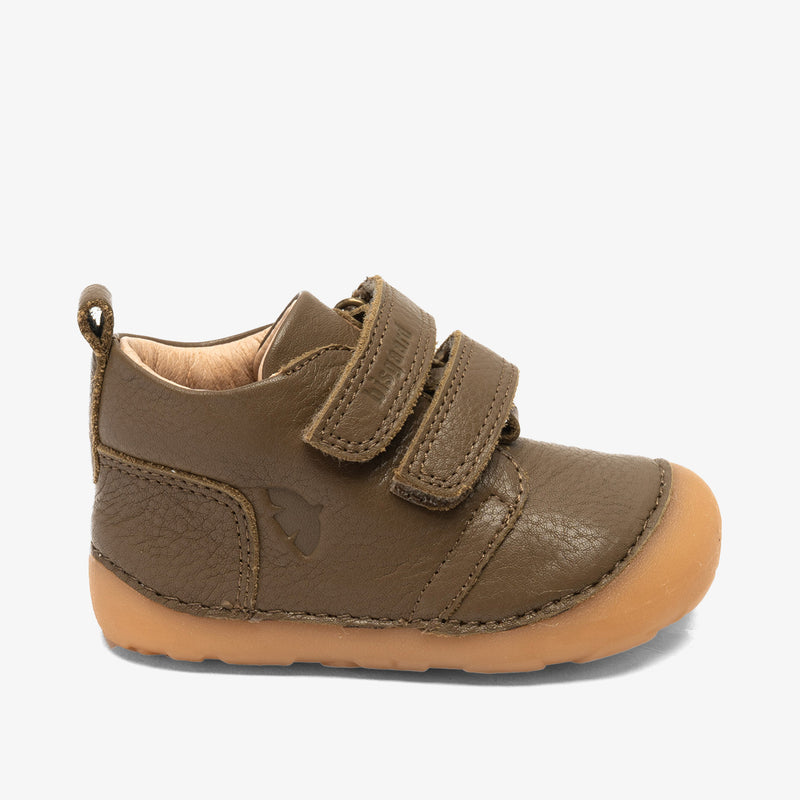 bisgaard barefoot carter khaki