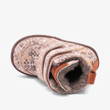 bisgaard storm tex nude flower