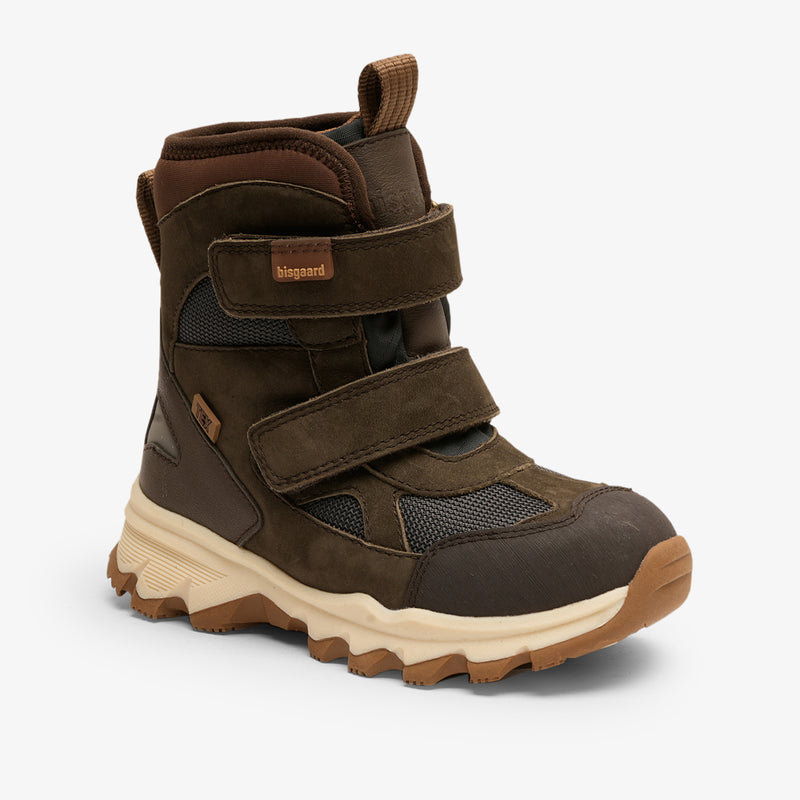 Bisgaard Edon Tex Forrest is a high-quality, waterproof outdoor shoe for kids, featuring a durable sole and comfortable design