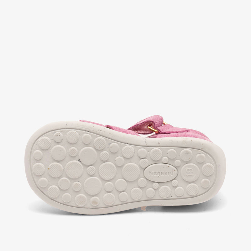 Beautiful pink bisgaard carly shoes for girls with leather material