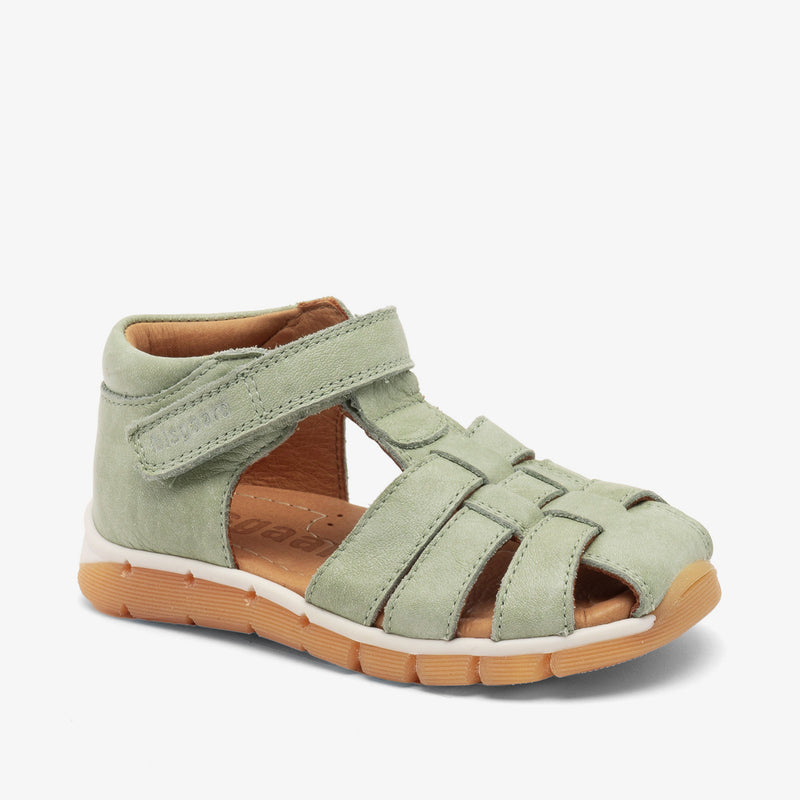 Stylish and comfortable bisgaard billie jade shoes for kids in green