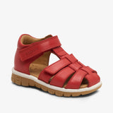 Angus Red offene Sandale aus pflanzlich gegerbtem Leder für Komfort und Stil
