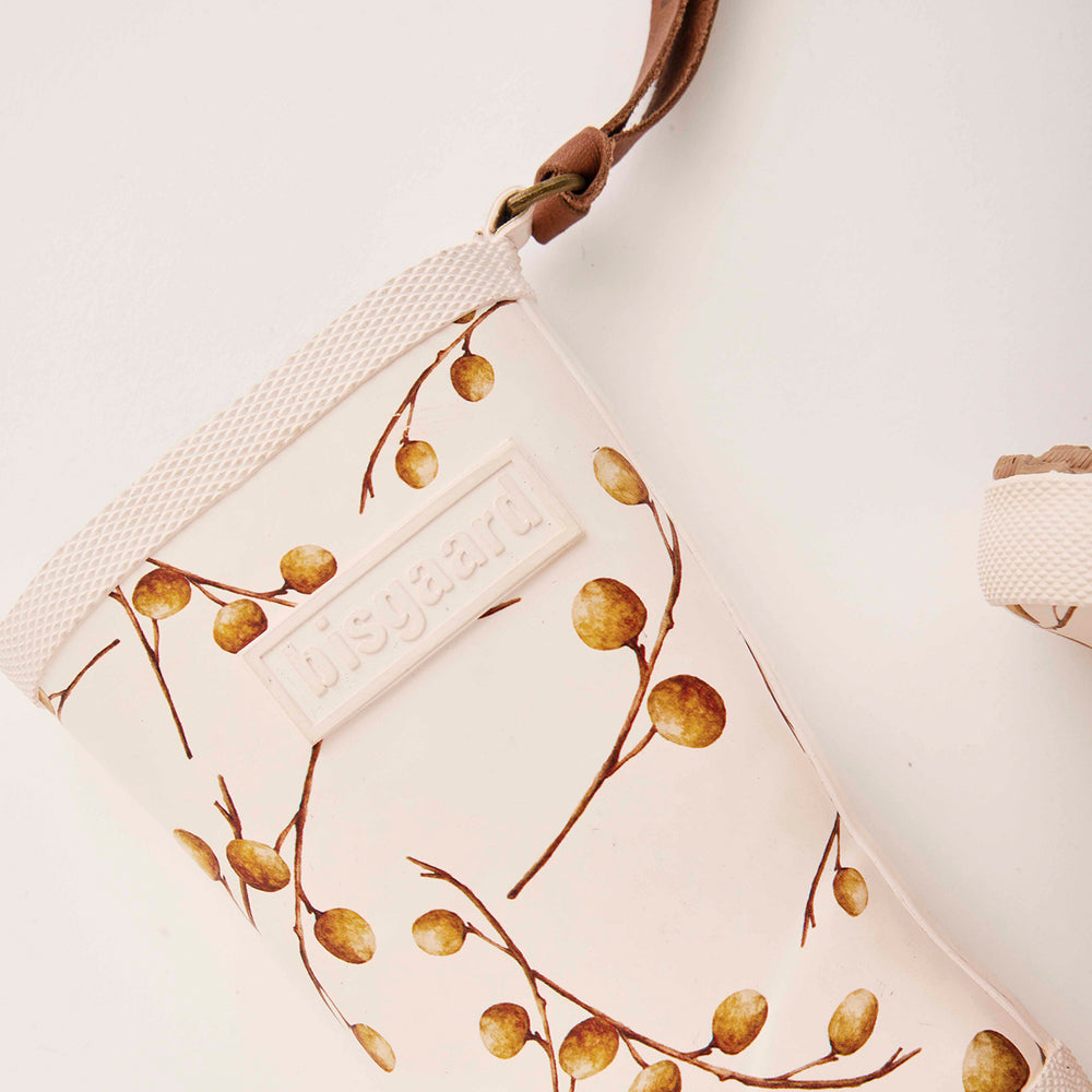 bisgaard fashion longan fruit