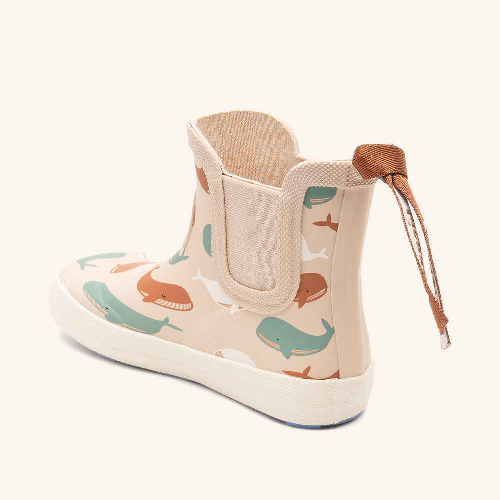 bisgaard barefoot rubber whale